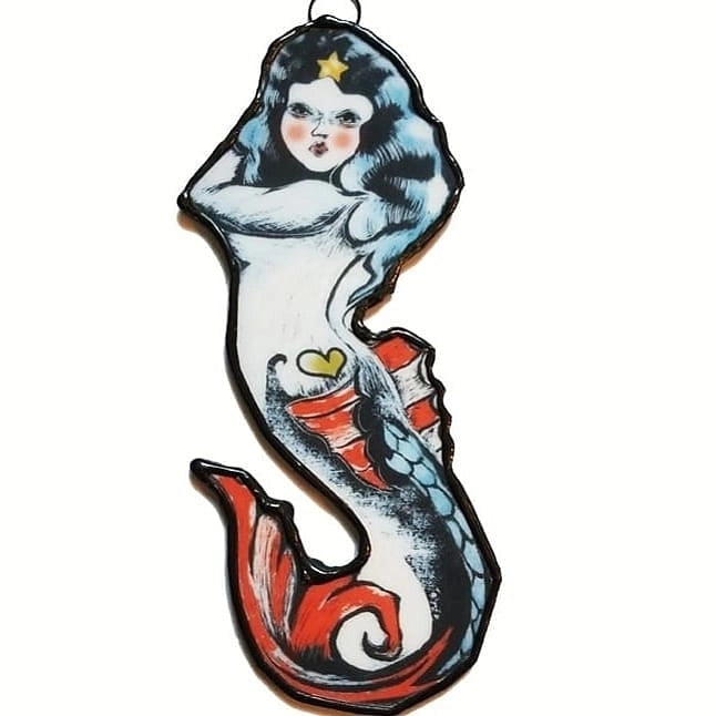 ⚓ “Sailor’s Siren” – Tattoo Mermaid Glass Art Ornament
