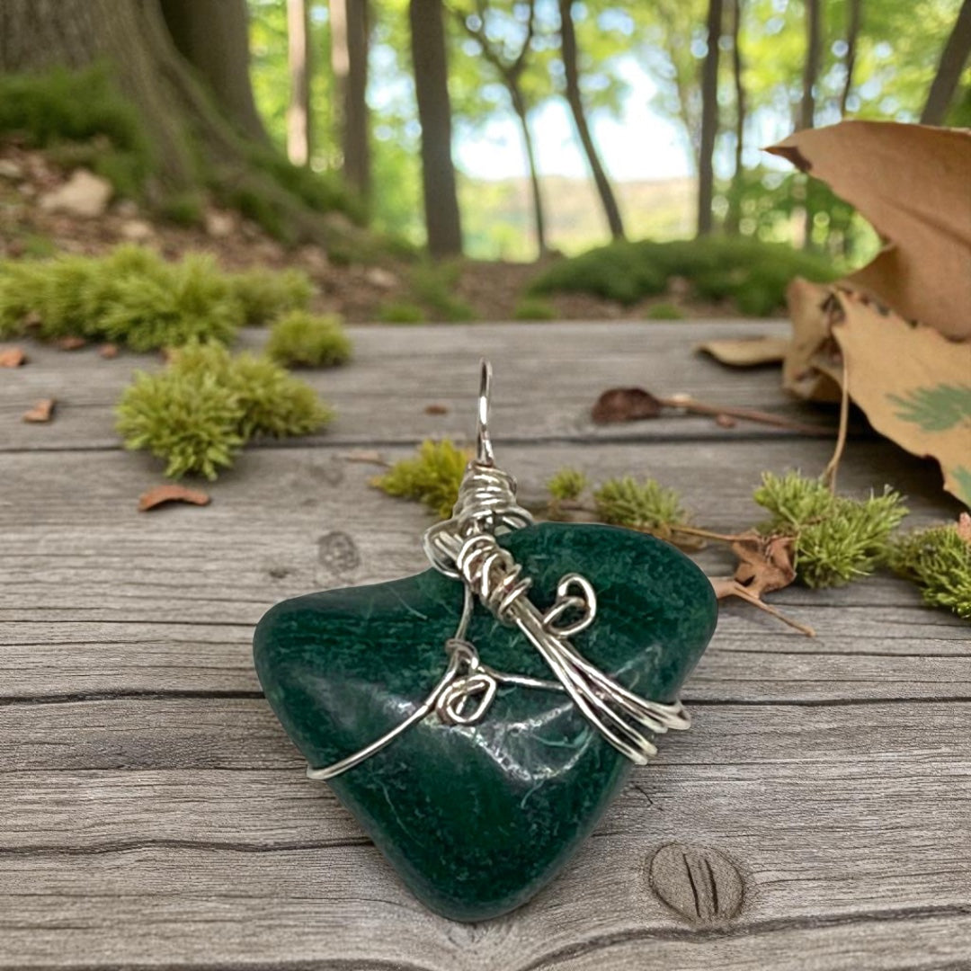 Malachite Green stone necklace