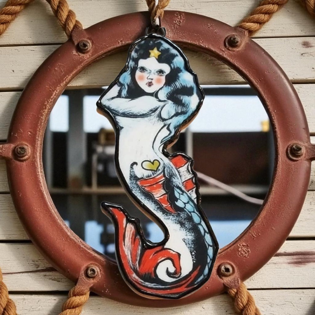 ⚓ “Sailor’s Siren” – Tattoo Mermaid Glass Art Ornament