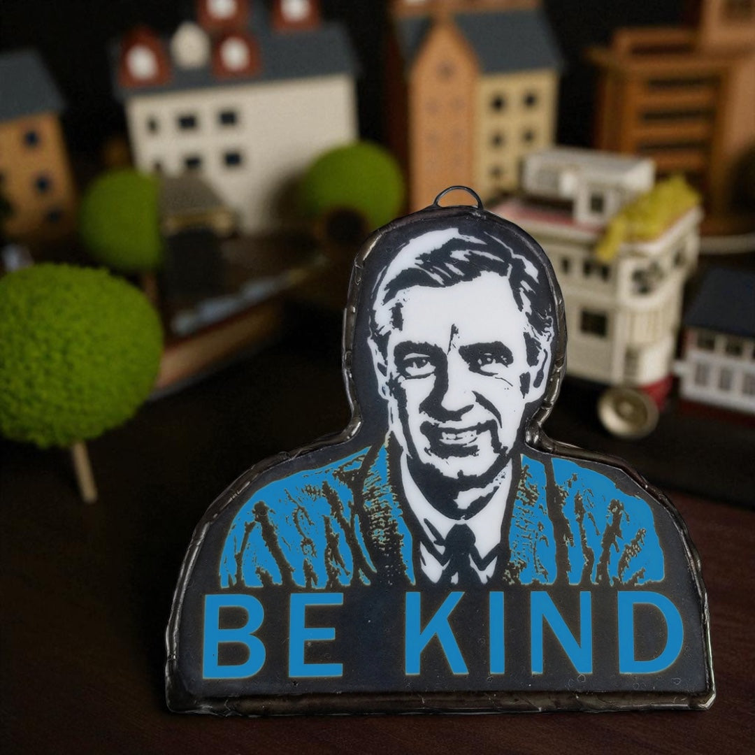 🧥 “Be Kind” – Mr. Rogers Icon Glass Art Ornament