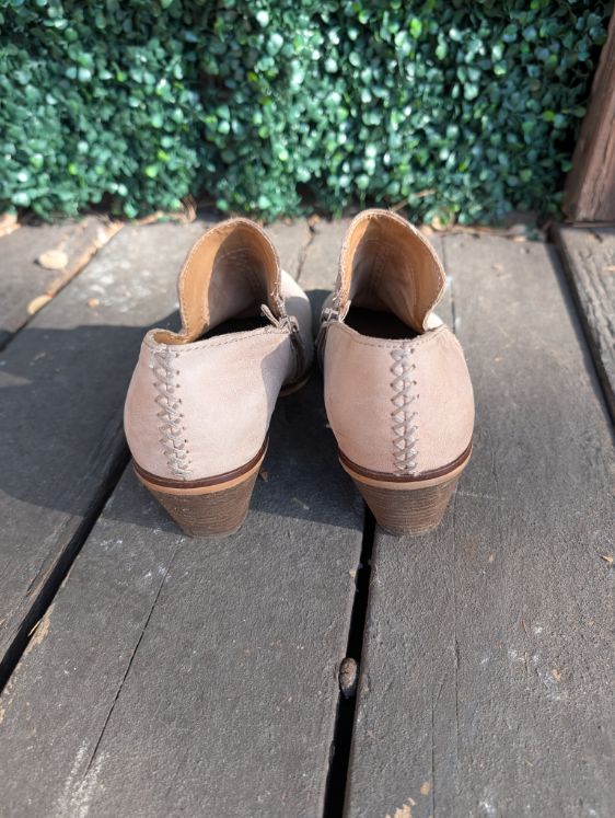 Lucky Brand Leather Ankle Boot , Size 8.5