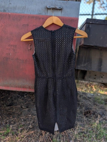 Hourglass Eyelet Dress, size small