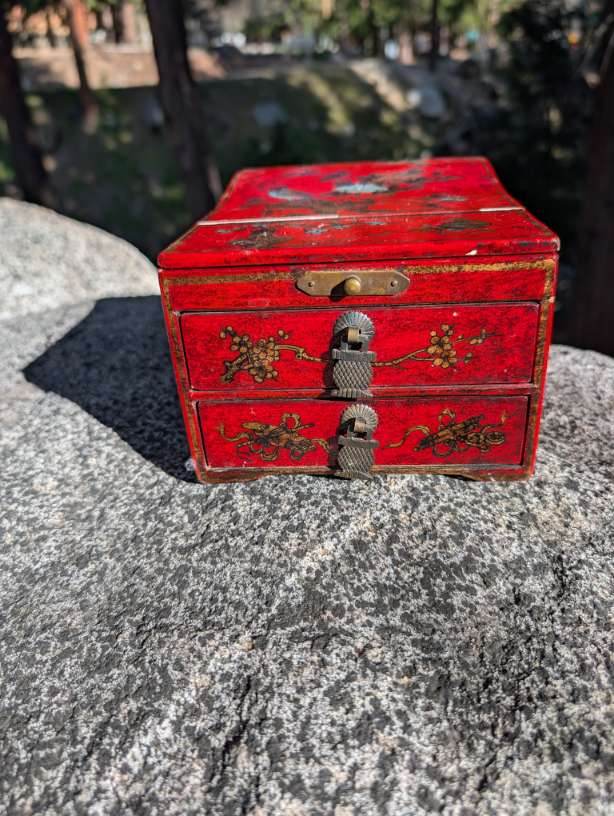 Vintage Jewelry Box