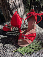 BURJU SHOES dance heels red, Vintage 6.5