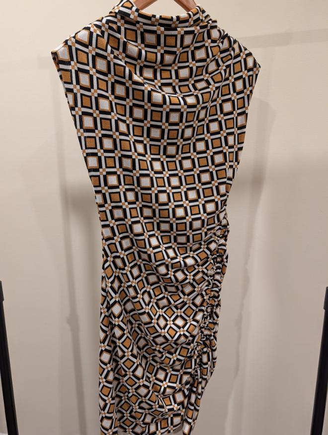 Anthropologie Sexy Squared, size small