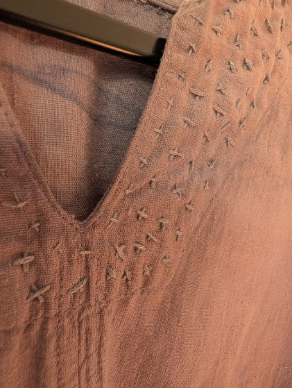Linen Tunic w) hand-stitching