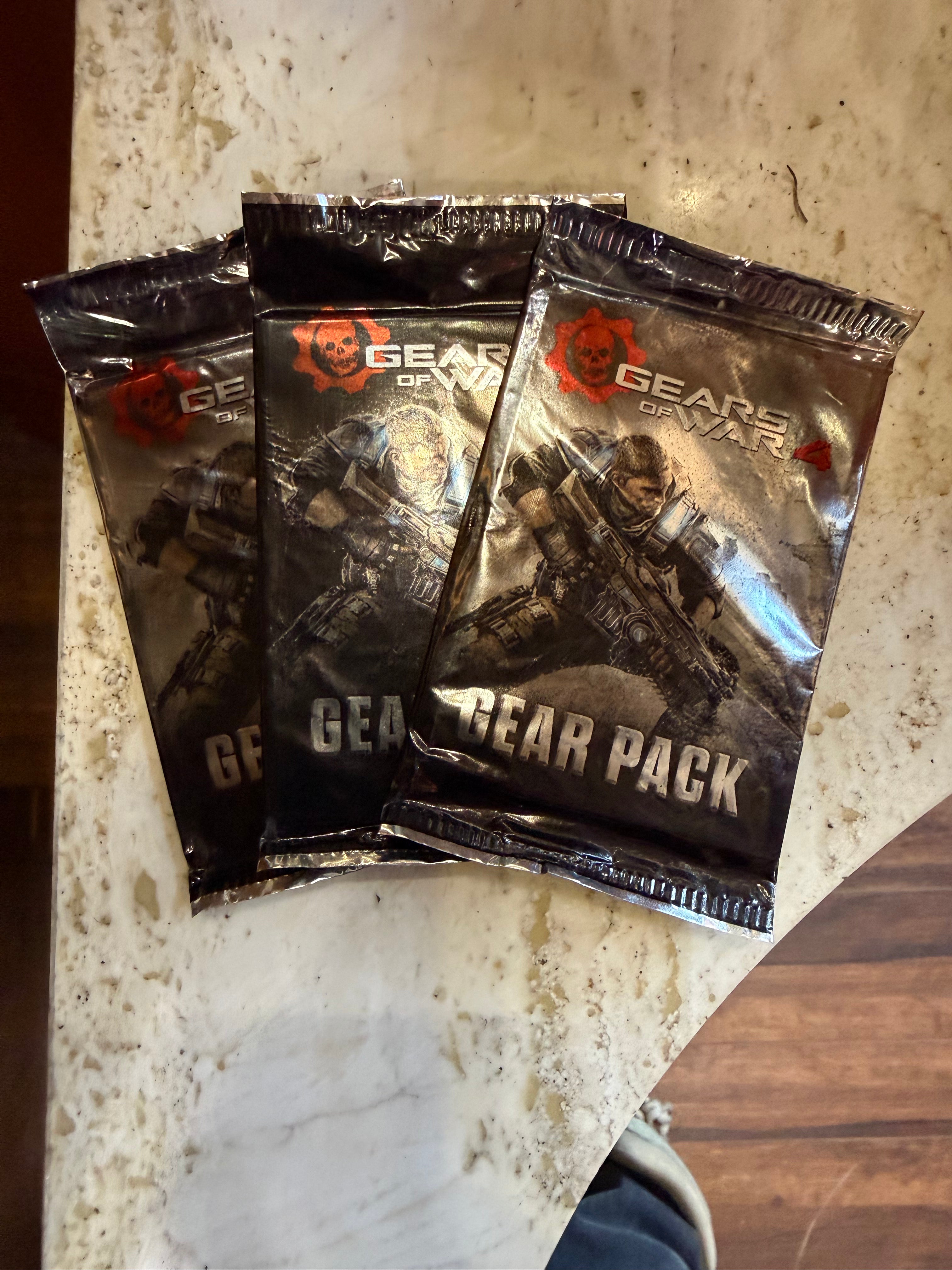 Gears of war collector cards