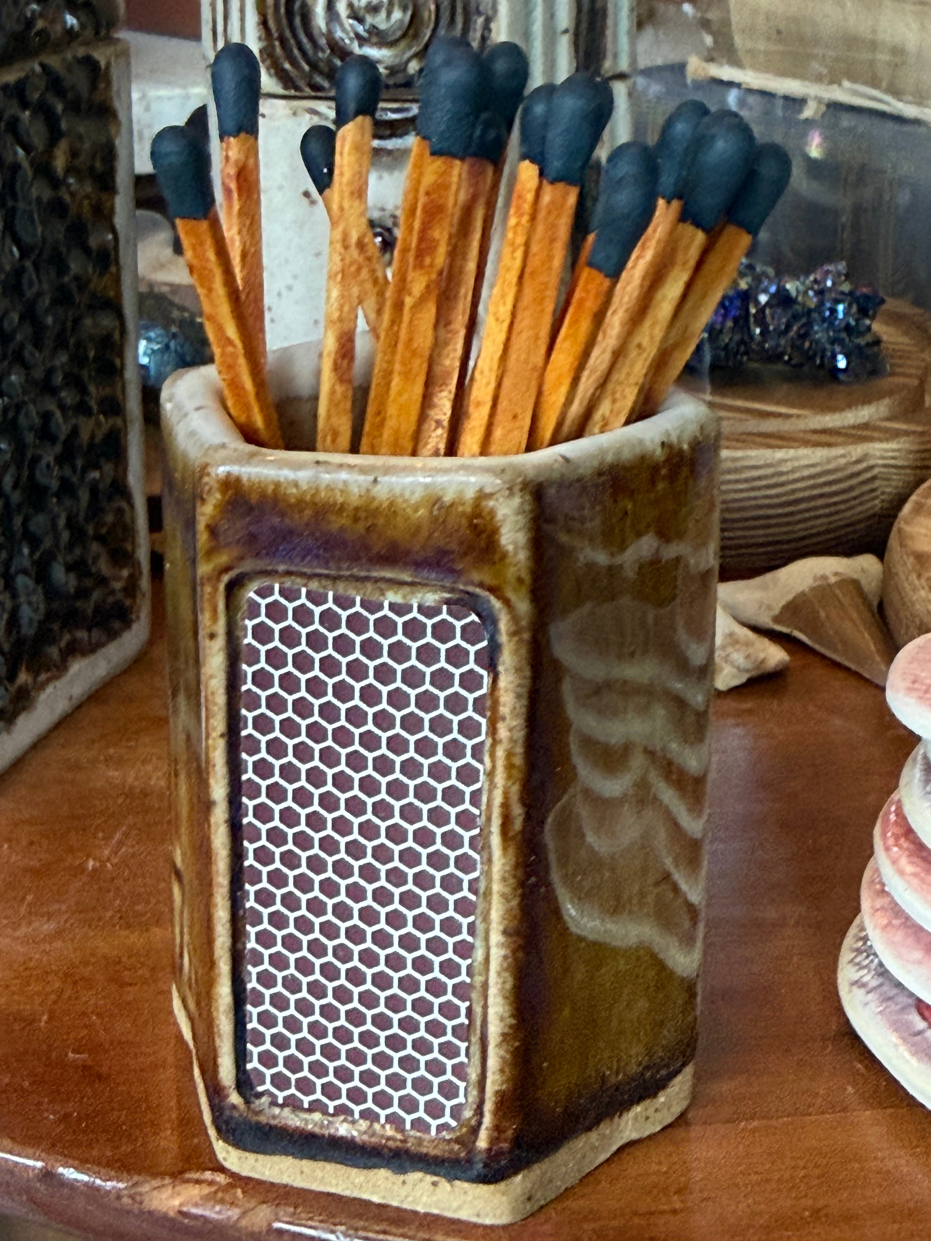 Ceramic octagonal matchstick container open top