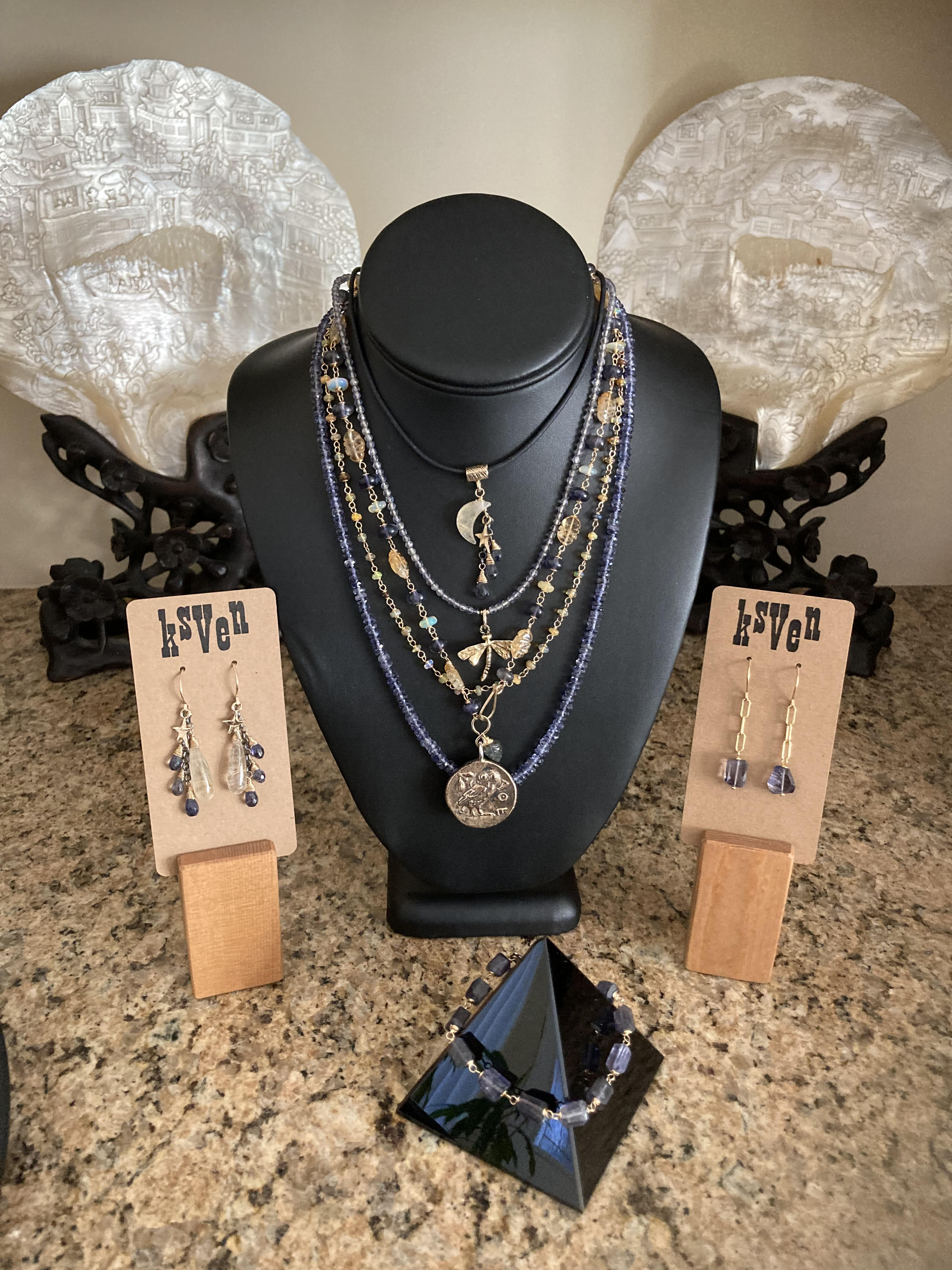 Item 26 Rose Quartz Choker by Krisi Svenneby